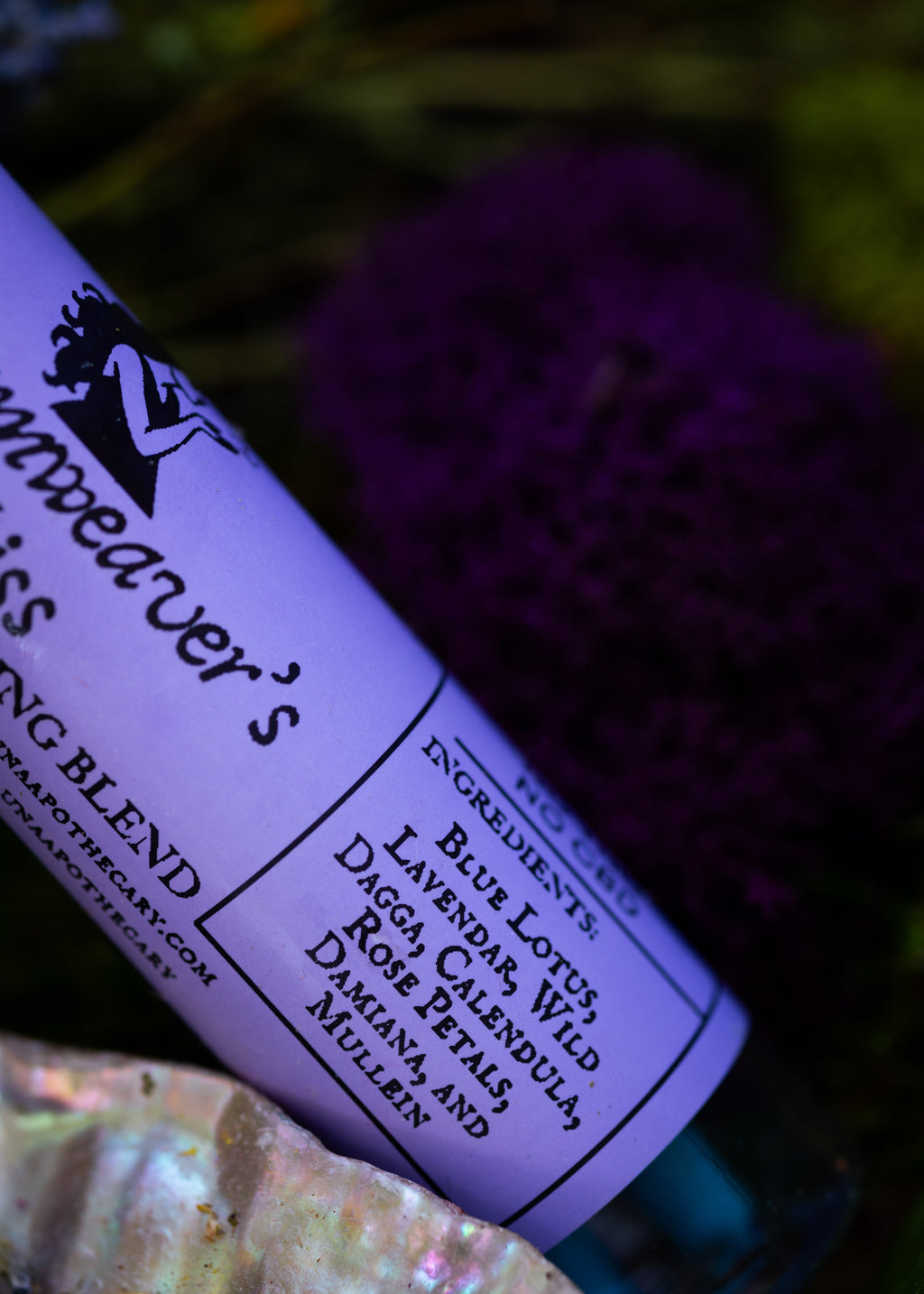 Herbal Smoking Blend: Dreamweaver’s Kiss Pre-Rolls