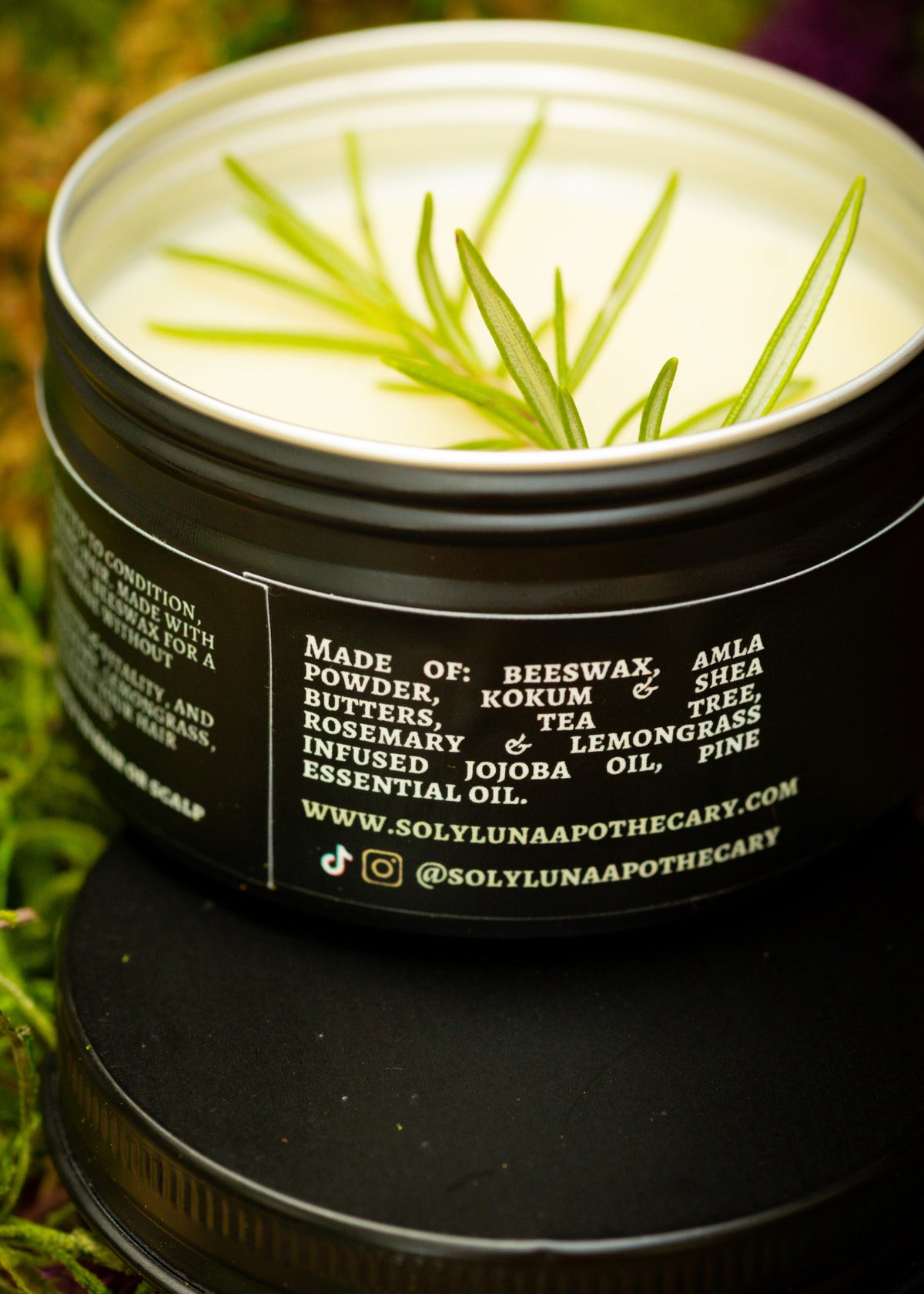 Hair pomade